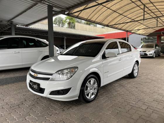 CHEVROLET VECTRA 2.0 MPFI EXPRESSION 8V FLEX 4P MANUAL